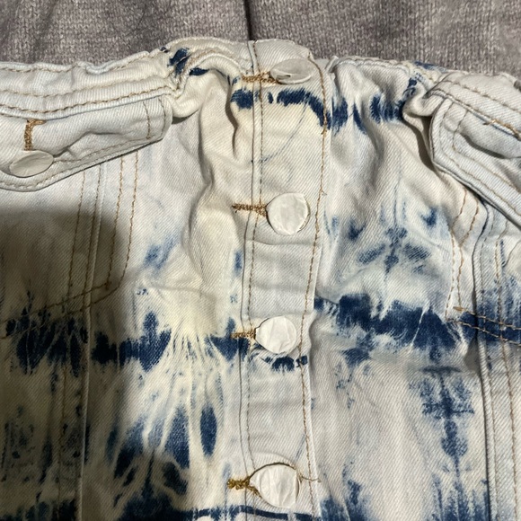 Top new - Picture 2 of 8